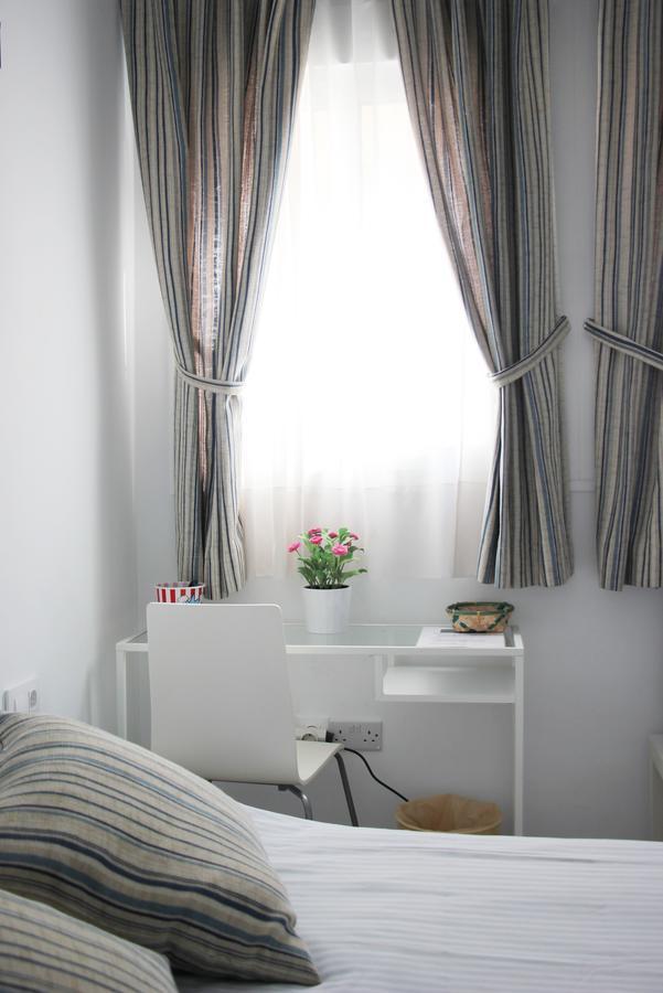 Sunnylivings Hotel Sevilla Bagian luar foto