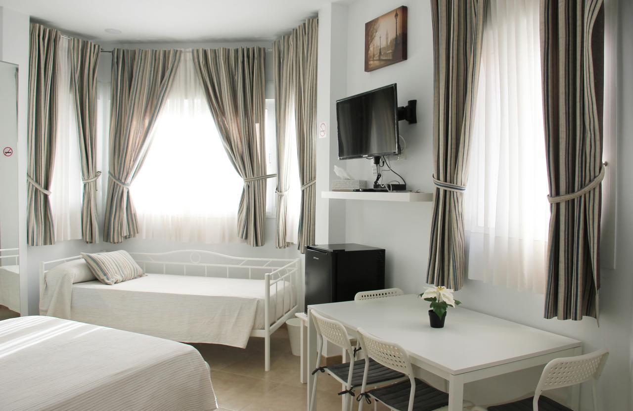 Sunnylivings Hotel Sevilla Bagian luar foto