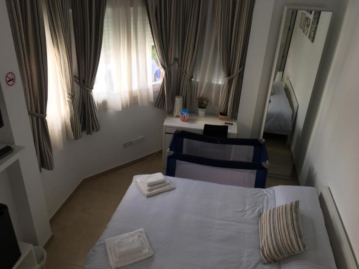 Sunnylivings Hotel Sevilla Bagian luar foto