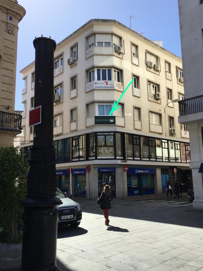 Sunnylivings Hotel Sevilla Bagian luar foto
