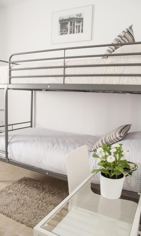 Sunnylivings Hotel Sevilla Bagian luar foto